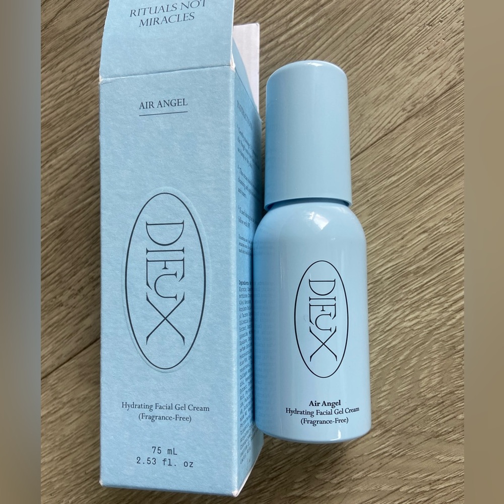 DIEUX AIR ANGEL HYDRATING FACIAL GEL CREAM FULL SIZE NEW IN BOX